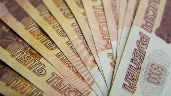 卢布回涨200%，卢布成今年全球表现最好的货币
