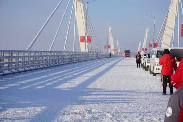 今年前11个月中俄公路口岸“图里罗格—密山”货运量同比增长35.8%